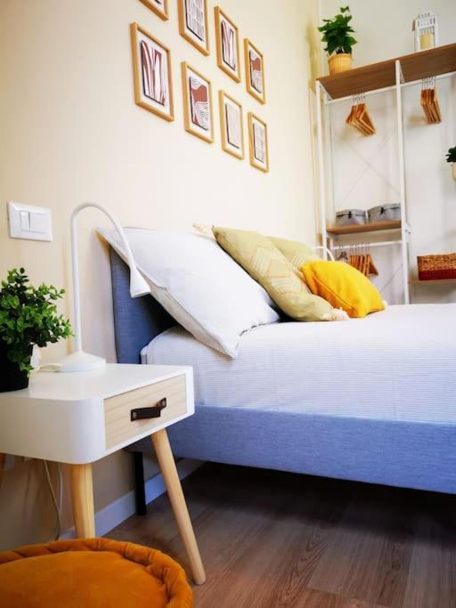 Sunny Flat 50 Meters From The Metro * Mailand
